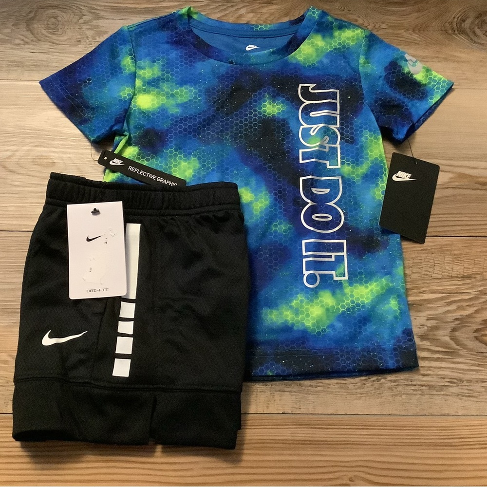 Nike toddler boys tshirt & shorts outfit size 2T (NWT)~PRICE IS FIRM~